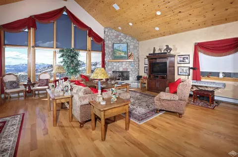 5178 Longsun Ln #E, Avon, CO 81620 photo 3