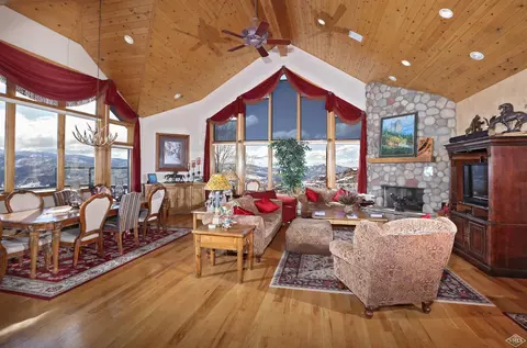 5178 Longsun Ln #E, Avon, CO 81620 photo 1