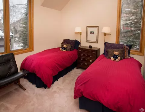 1450 Lions Ridge Loop, Vail, CO 81657 photo 17