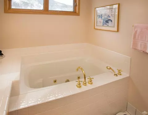 1450 Lions Ridge Loop, Vail, CO 81657 photo 12