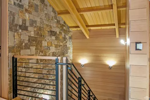 645 Forest Rd, Vail, CO 81657 photo 10