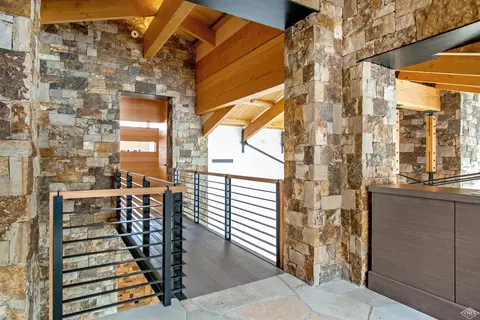 645 Forest Rd, Vail, CO 81657 photo 1