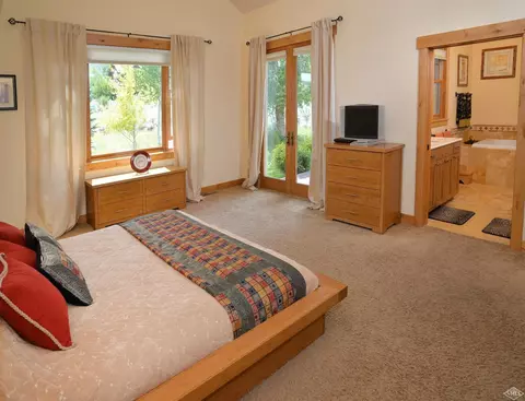 121 Harrier Cir, Eagle, CO 81631 photo 11
