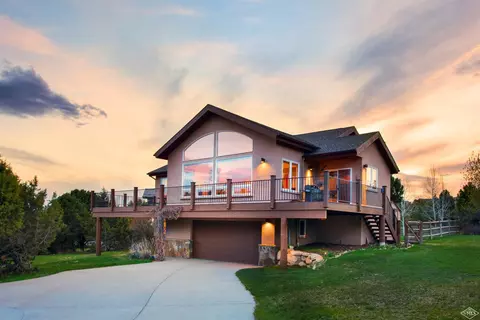 733 Mesa Dr, Eagle, CO 81631 photo 1