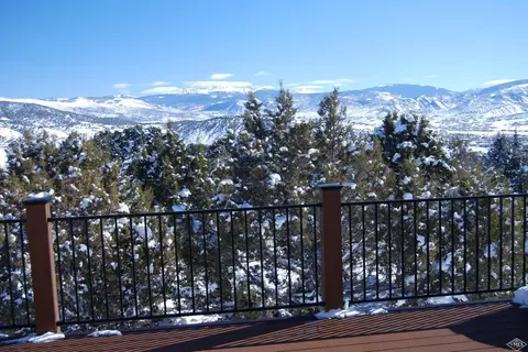 733 Mesa Dr, Eagle, CO 81631 photo 4