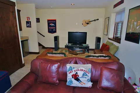 325 Palmer Loop, Eagle, CO 81631 photo 6