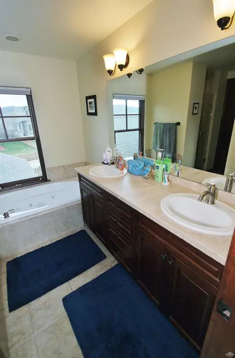 325 Palmer Loop, Eagle, CO 81631 photo 9