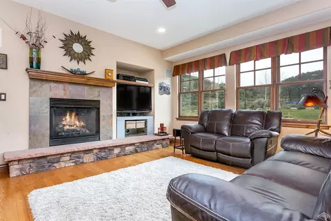 138 Seabry St, Eagle, CO 81631 photo 3