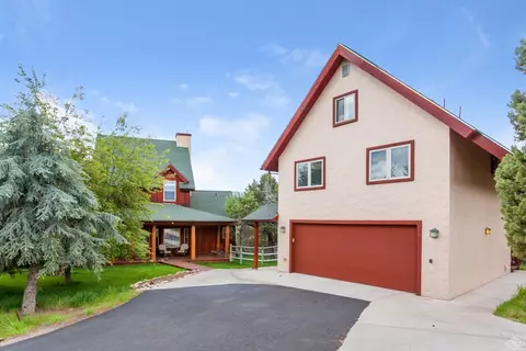 752 Mesa Dr, Eagle, CO 81631 photo 2