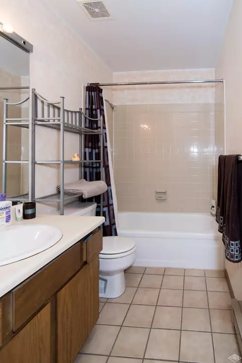 534 E 3rd St #E106, Eagle, CO 81631 photo 14
