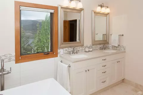 10 Cassidy Pl, Edwards, CO 81632 photo 4