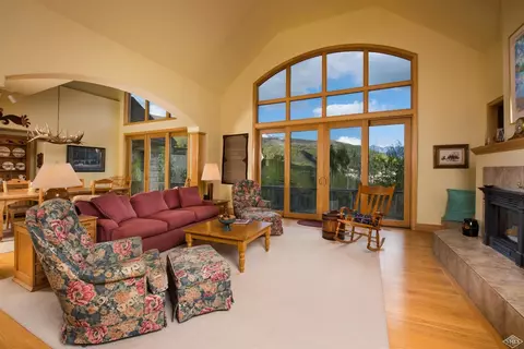 1374 Sandstone Dr, Vail, CO 81657 photo 2