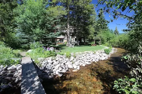 4887 Juniper Ln #B, Vail, CO 81657 photo 5