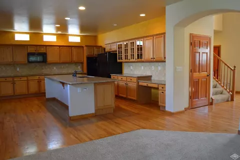 85 Ewing St, Eagle, CO 81631 photo 3