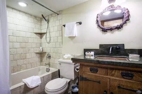 122 E Meadow Dr #4, Vail, CO 81657 photo 7