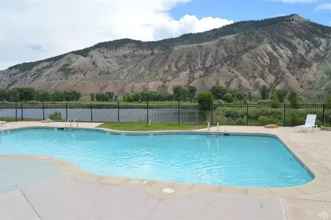33 Salmon Loop, Gypsum, CO 81637 photo 6