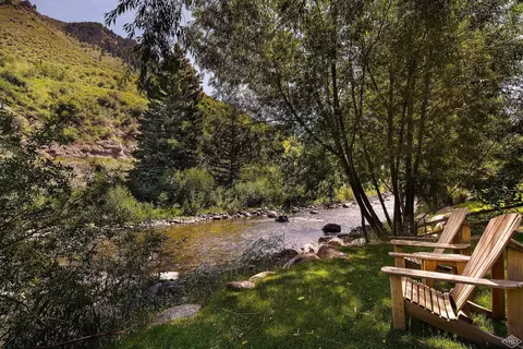 444 Eagle River St, Minturn, CO 81645 photo 3