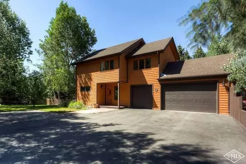 945 Deer Blvd #A, Avon, CO 81620 photo 1