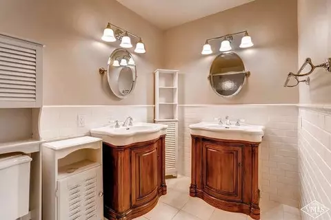 945 Deer Blvd #A, Avon, CO 81620 photo 14