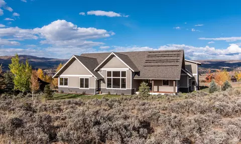221 Harrier Cir, Eagle, CO 81631 photo 2