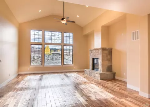 221 Harrier Cir, Eagle, CO 81631 photo 9