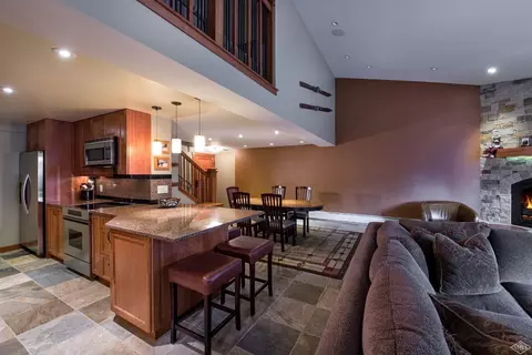 22 W Meadow Dr #355, Vail, CO 81657 photo 4