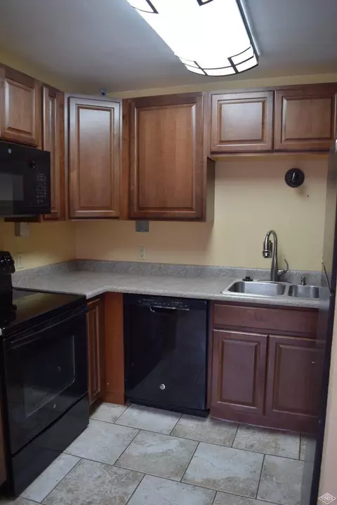 719 Bull Run, Eagle, CO 81631 photo 2