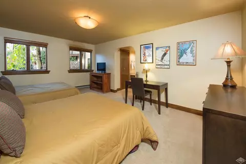 68 E Meadow Dr #107, Vail, CO 81657 photo 7