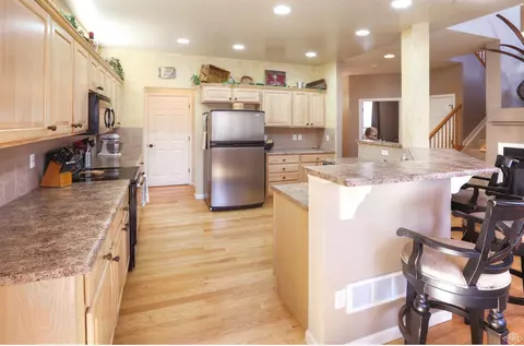176 Ewing St, Eagle, CO 81631 photo 5