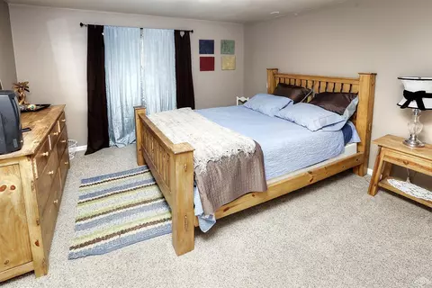 176 Ewing St, Eagle, CO 81631 photo 8