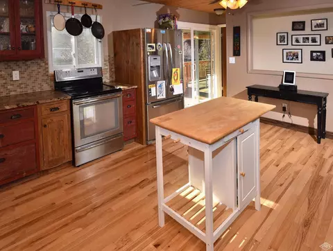 576 E Third St, Eagle, CO 81631 photo 9