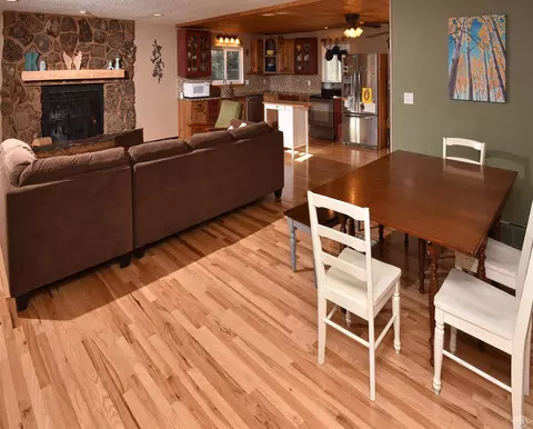 576 E Third St, Eagle, CO 81631 photo 4