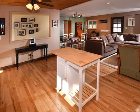 576 E Third St, Eagle, CO 81631 photo 6
