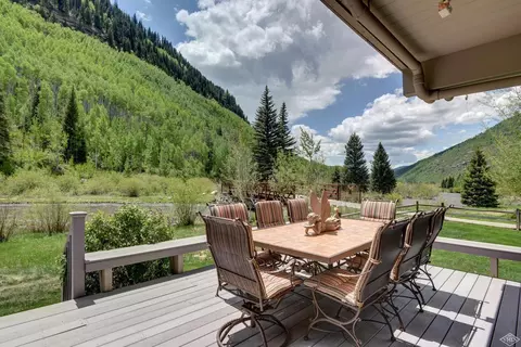 2820 Aspen Ct #B, Vail, CO 81657 photo 4