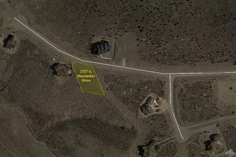 2727 E Haystacker Dr, Eagle, CO 81631 photo 2