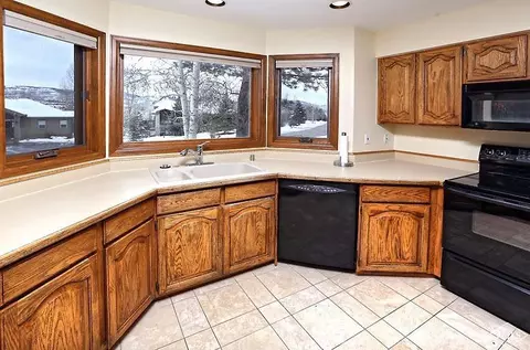 140 Rawhide Rd, Edwards, CO 81632 photo 8