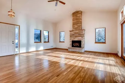 48 Pinion Ln, Eagle, CO 81631 photo 3