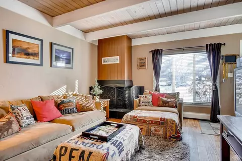 2199 Chamonix Ln #10, Vail, CO 81657 photo 3