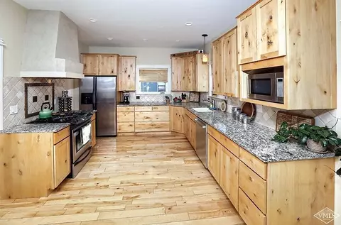 560 Bluffs Dr, Eagle, CO 81631 photo 4
