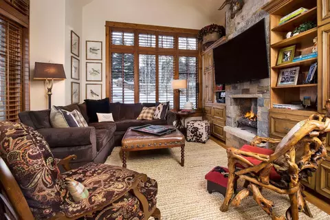 325 Eagle River Rd, Edwards, CO 81632 photo 6