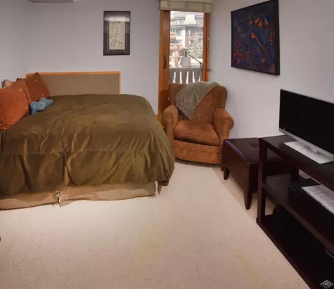 83 Willow Pl #9, Vail, CO 81657 photo 17