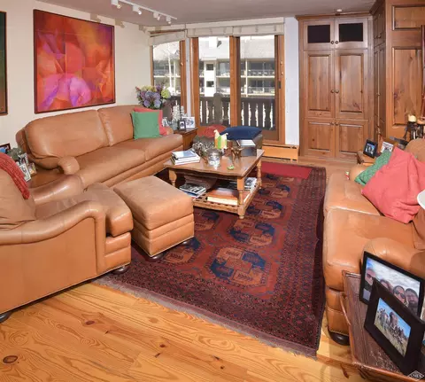 83 Willow Pl #9, Vail, CO 81657 photo 4