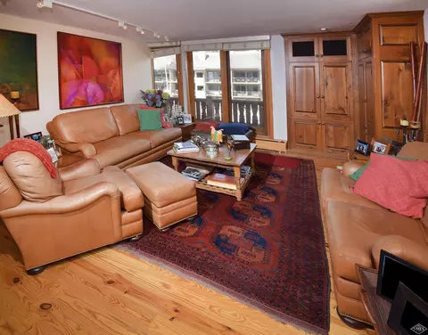 83 Willow Pl #9, Vail, CO 81657 photo 1