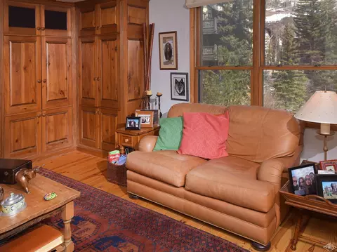 83 Willow Pl #9, Vail, CO 81657 photo 3