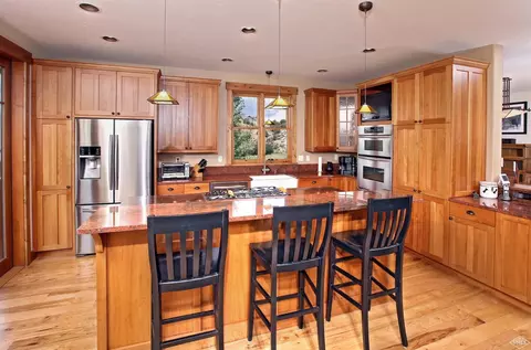 741 Hernage Creek Rd, Eagle, CO 81631 photo 9