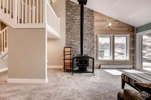 654 Eagle Dr, Avon, CO 81620 photo 4