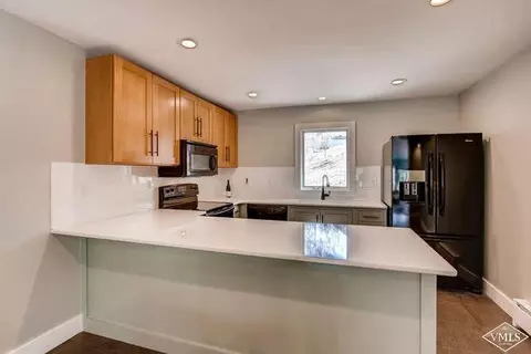 654 Eagle Dr, Avon, CO 81620 photo 6