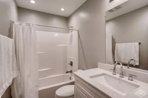 654 Eagle Dr, Avon, CO 81620 photo 11