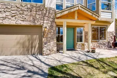 128 Ring Nck, Eagle, CO 81631 photo 2
