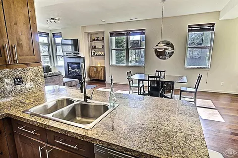 420 Founders Ave, Eagle, CO 81631 photo 8